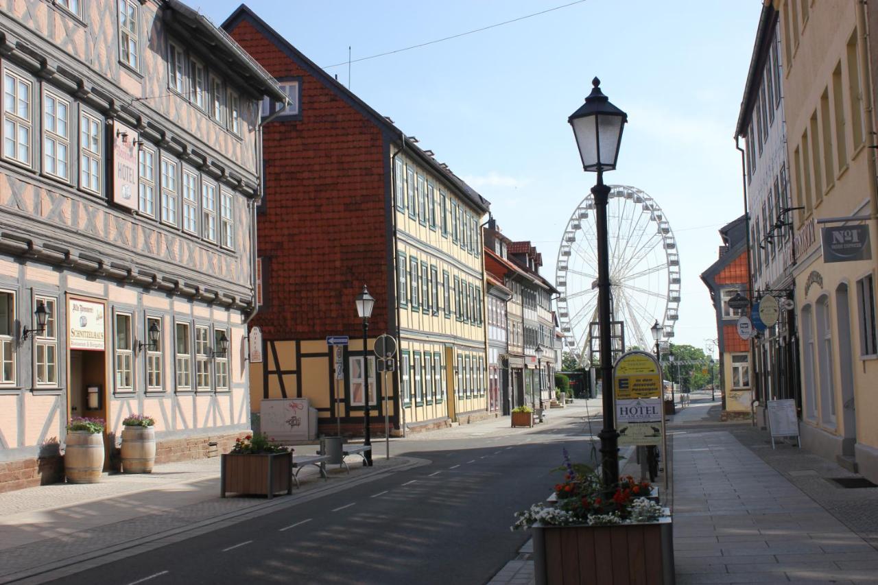 Ferienwohnung Altstadtdomizil ヴェルニゲローデ エクステリア 写真